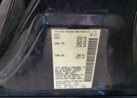 2015 Nissan Altima 2.5 z USA, uszkodzony, nr VIN 1N4AL3AP0FC469580